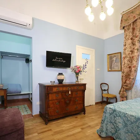 La Casa Dell'archeologo
